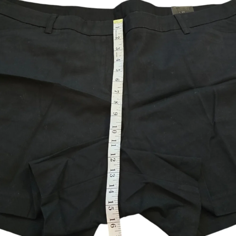 Lane Bryant Bermuda Black‎ Shorts Women's Plus Size 24W Career Casual Everyday